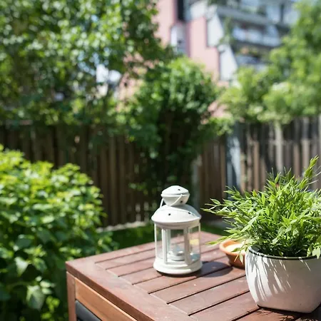 Family With Garden ليوبليانا